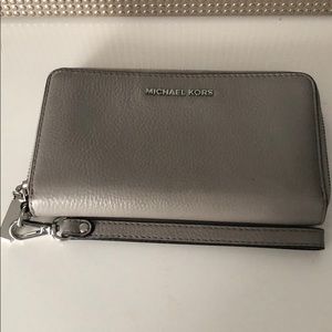 Michael Kors wristlet